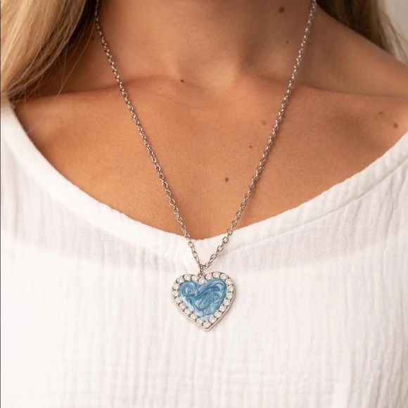 paparazzi Jewelry - Paparazzi Heart Full of Luster - Blue Necklace